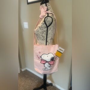 NWT Peanuts Brand Snoopy Canvas Tote Bag